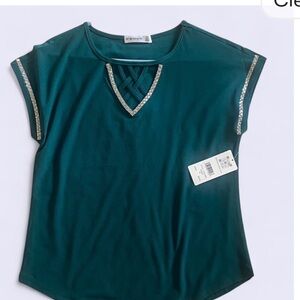 Sorry . Sold sold sold  ("Sold elsewhere 
size M